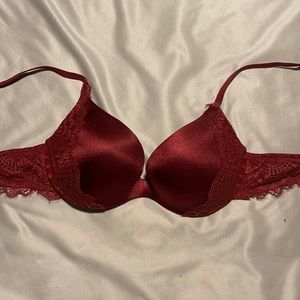 La senza bra 34B
